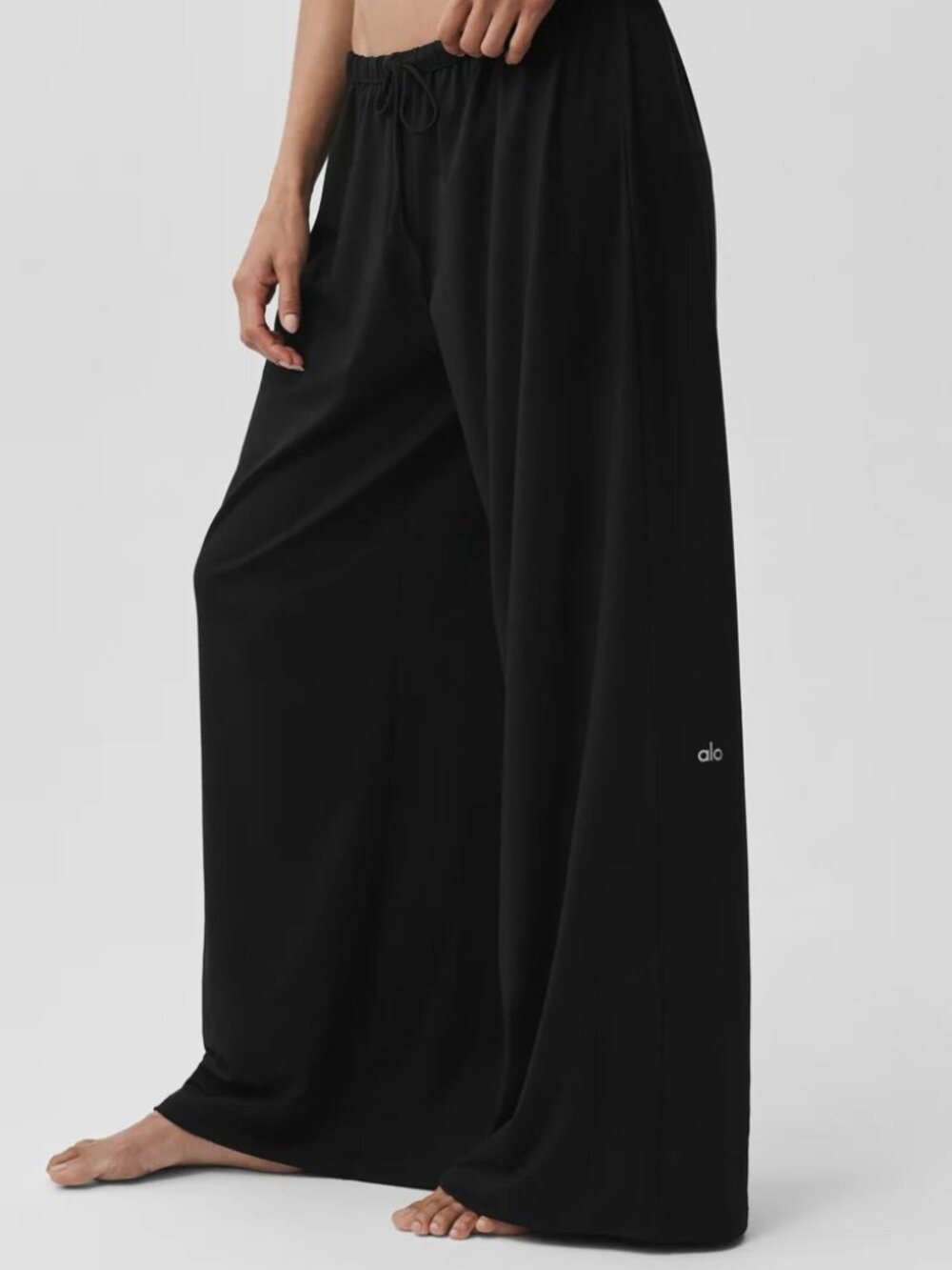 Alosoft Mid-Rise Finesse Wide Leg Sweatpant